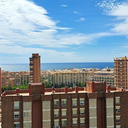 Apartmán Comfortable Studio With Sea View Benidorm Exteriér fotografie